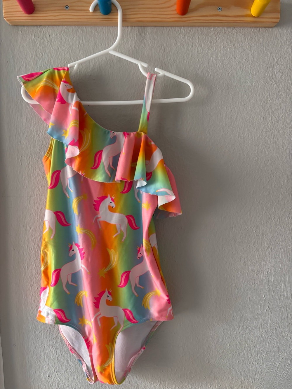 H&M Girls One-Shoulder Unicorn Rainbow Ruffle Swimsuit 6x/7